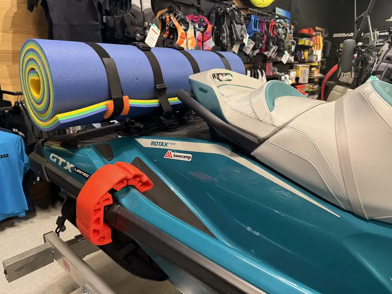 2026 Sea-doo Lake Ready Gtx Limited 325 26td alt