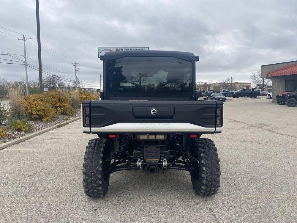 2026 Can-am Defender Limited Hd11 alt