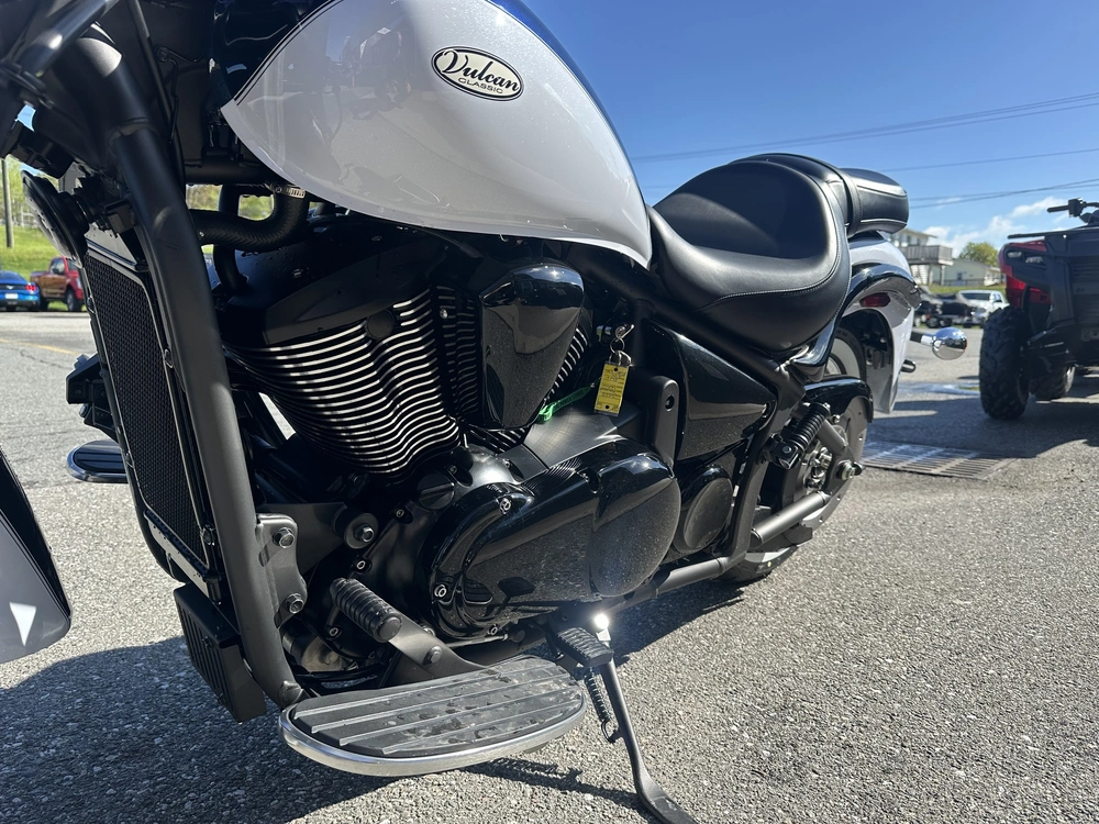 2026 Kawasaki Vulcan 900 Classic alt