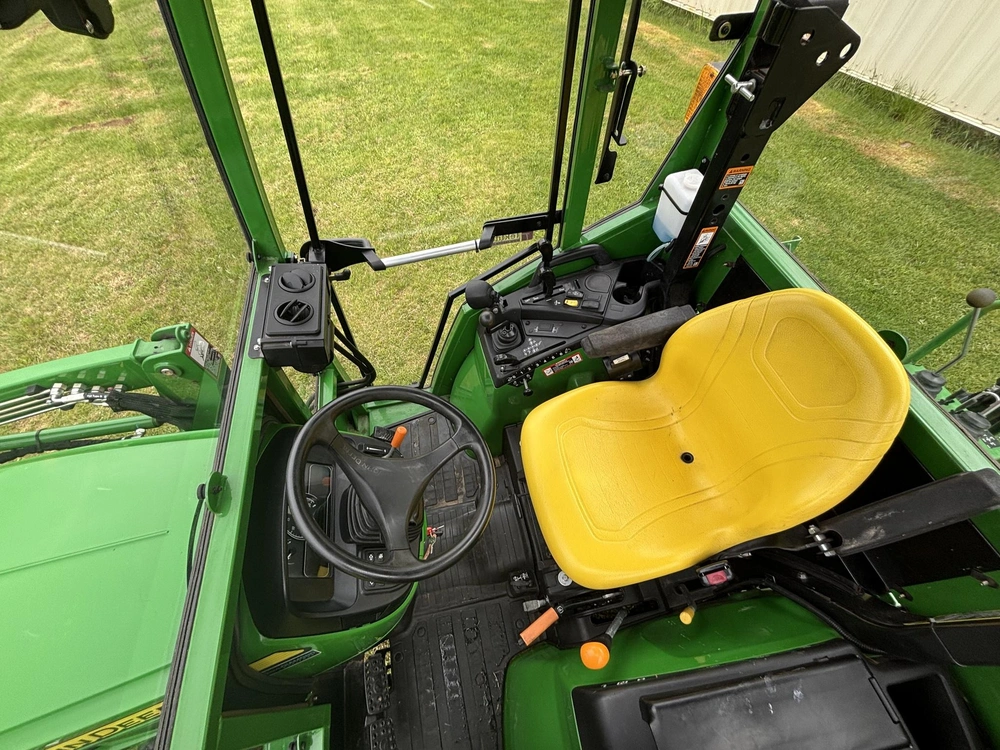 John Deere 2032r 2020 alt