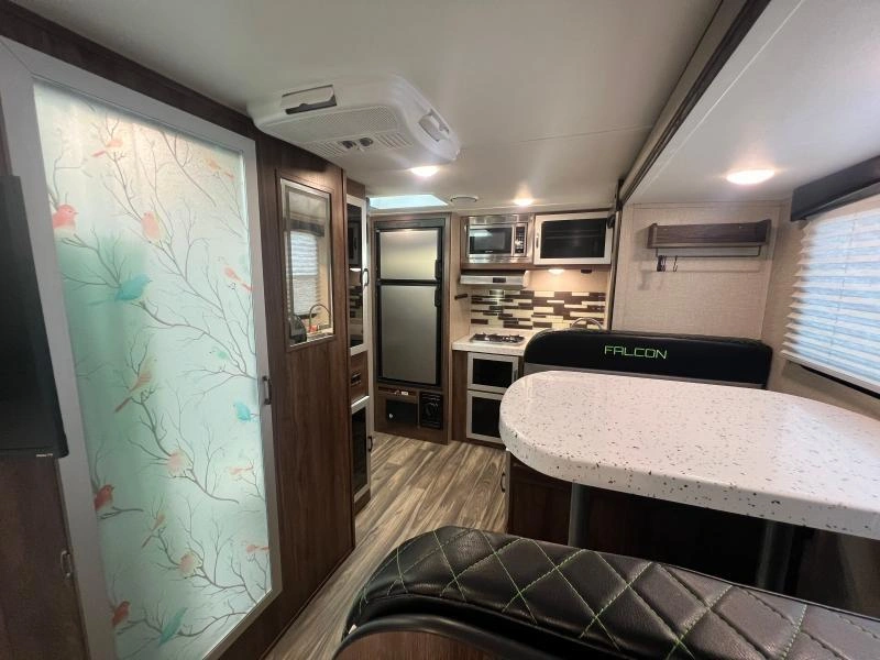 Travel Lite Falcon 22rk 2019 alt