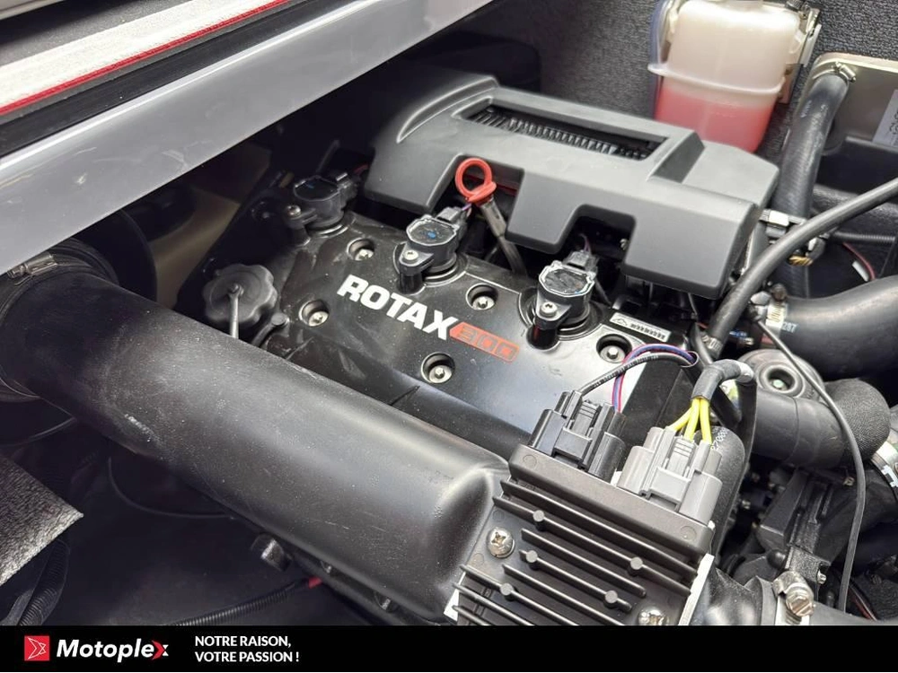 2027 Starcraft Sv J9 Ss Turbine 300hp Rotax alt