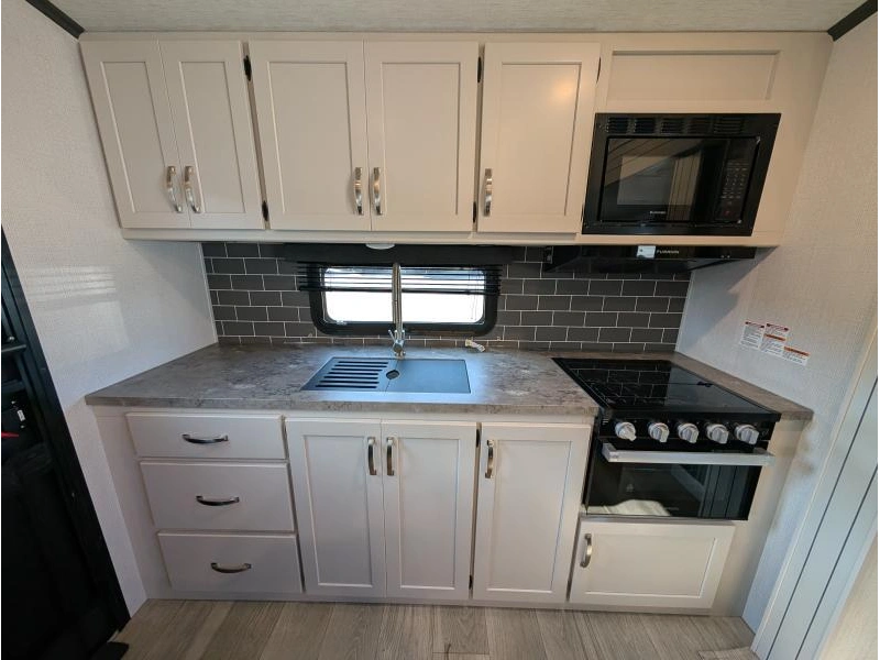 2024 Keystone Rv Cougar 2100rk alt