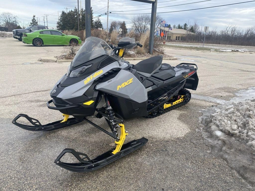 2026 Ski-doo Mxz® Adrenaline® 850 E-tec 137_grey alt