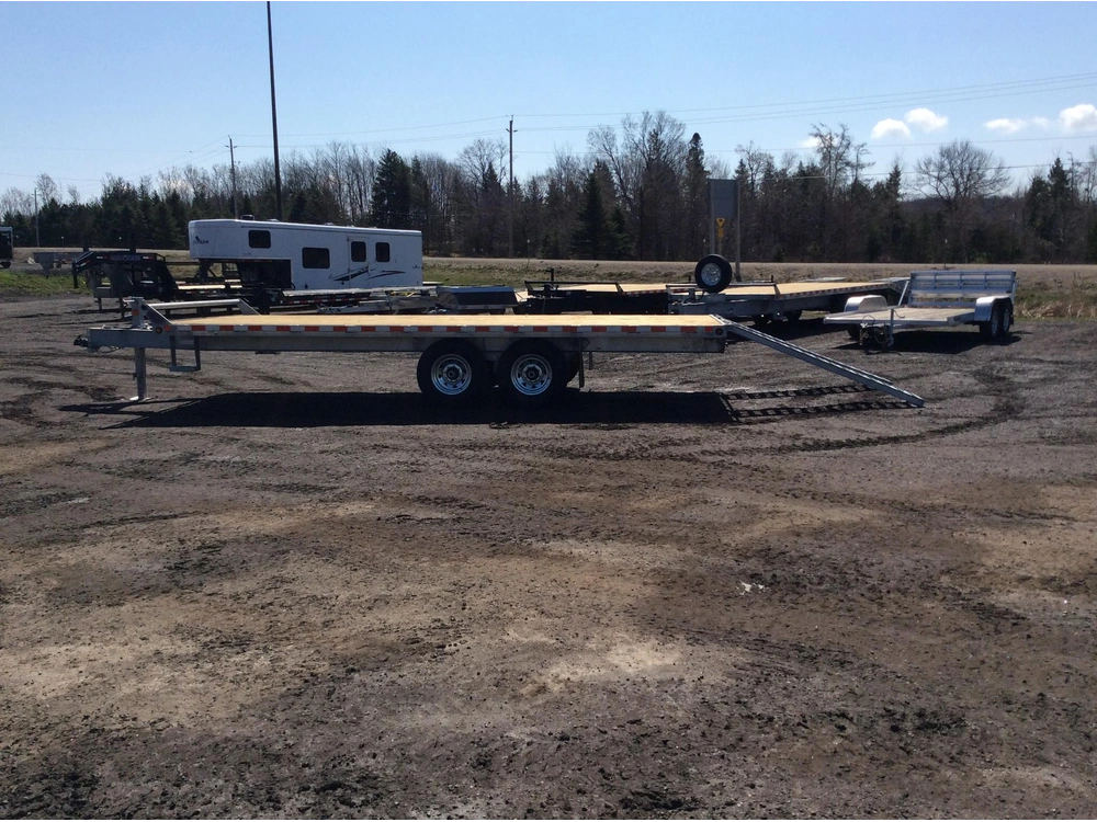 2026 Canada Trailers 8.5x20 7 Ton Galvanized Deckover Equipment Trailer alt