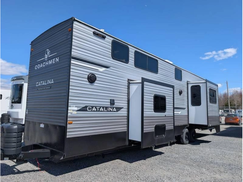 2026 Coachmen Catalina 44condo alt