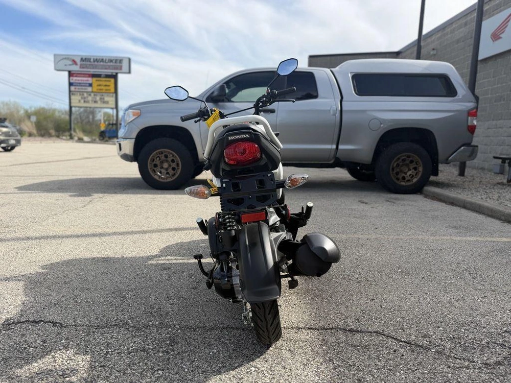 2026 Honda Navi White alt