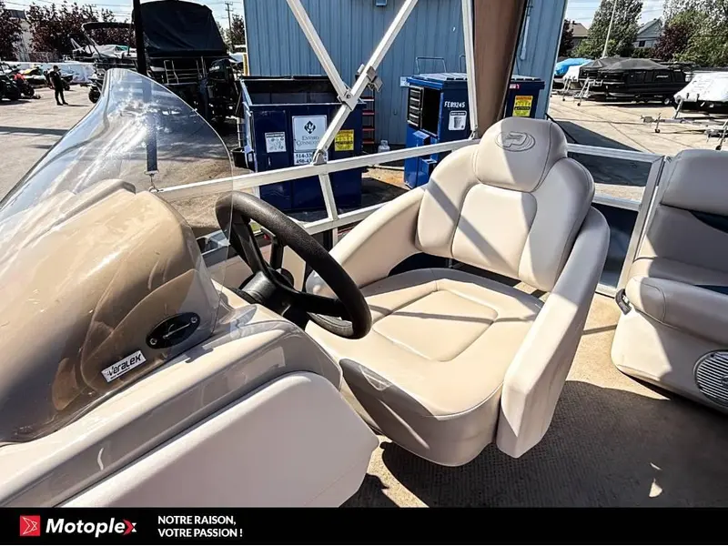 2014 Princecraft Vectra 17 25hp mercury thumbnail 5