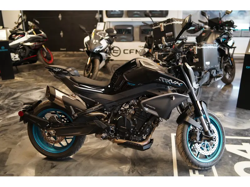 2024 CFMOTO 800NK thumbnail 8