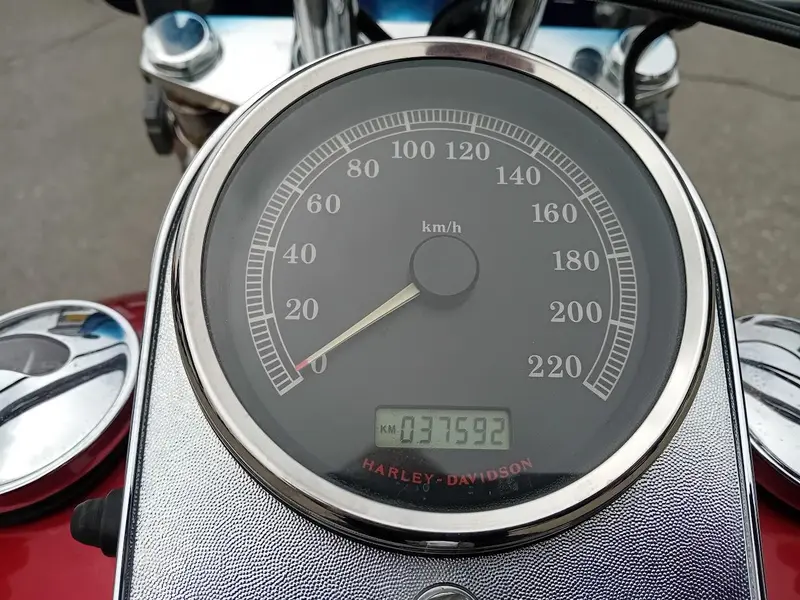 2008 Harley-Davidson FXSTC thumbnail 7