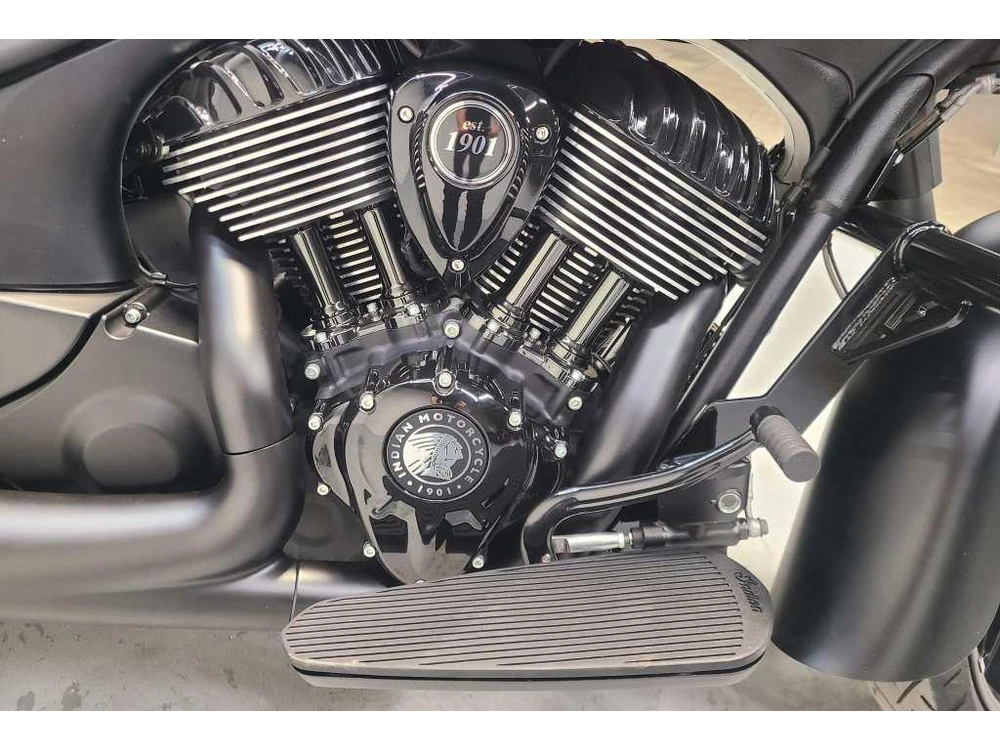 Indian Motorcycle Chieftain Dark Horse 2023 alt
