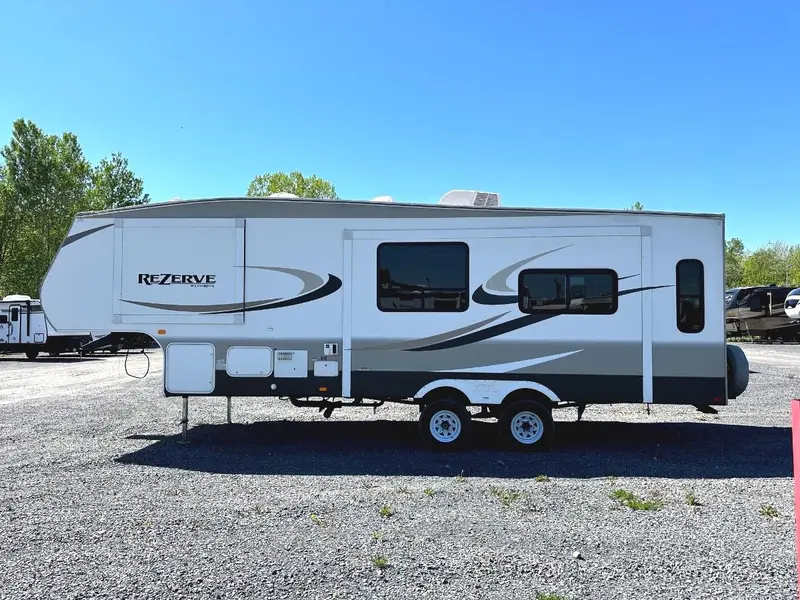 2015 Crossroads RV RFZ27CK FW-REZERVE thumbnail 6