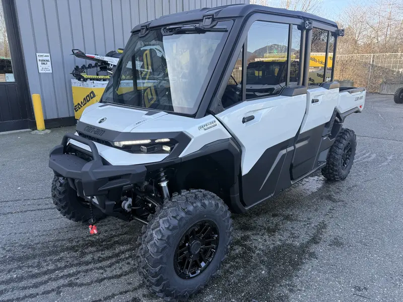 2026 Can-Am DEFENDER MAX LIMITED CAB HD11 thumbnail 3
