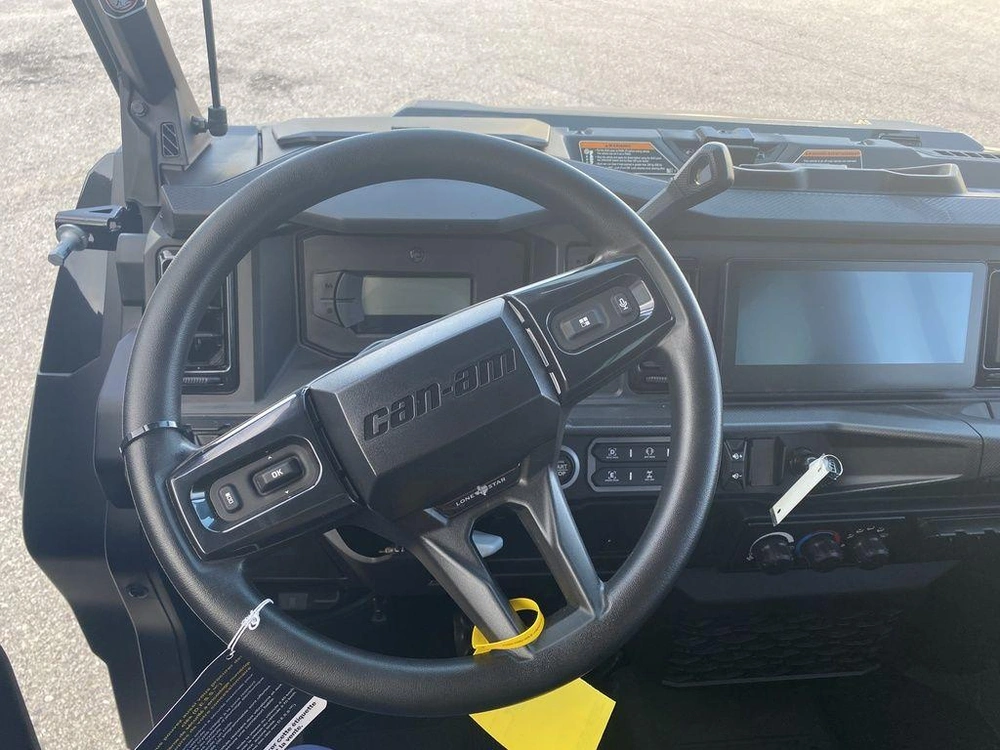 2026 Can-am Defender Max Lone Star Cab Hd11 alt