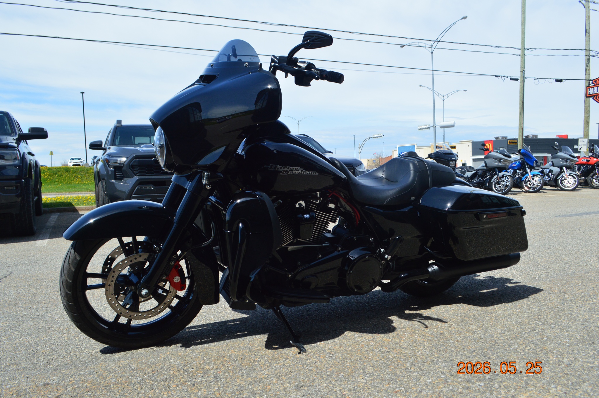 2020 Harley-Davidson FLHX thumbnail 5