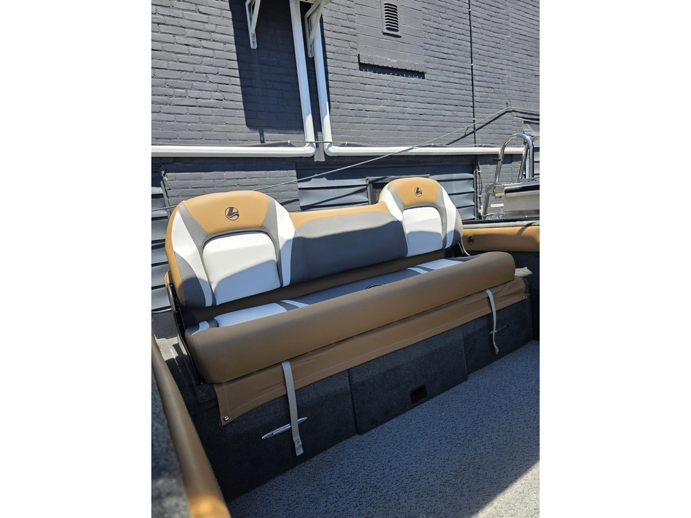 2024 Legend X18 W/ 90 Elpt 4s Merc, Galv Trailer & Bow To Stern Cover