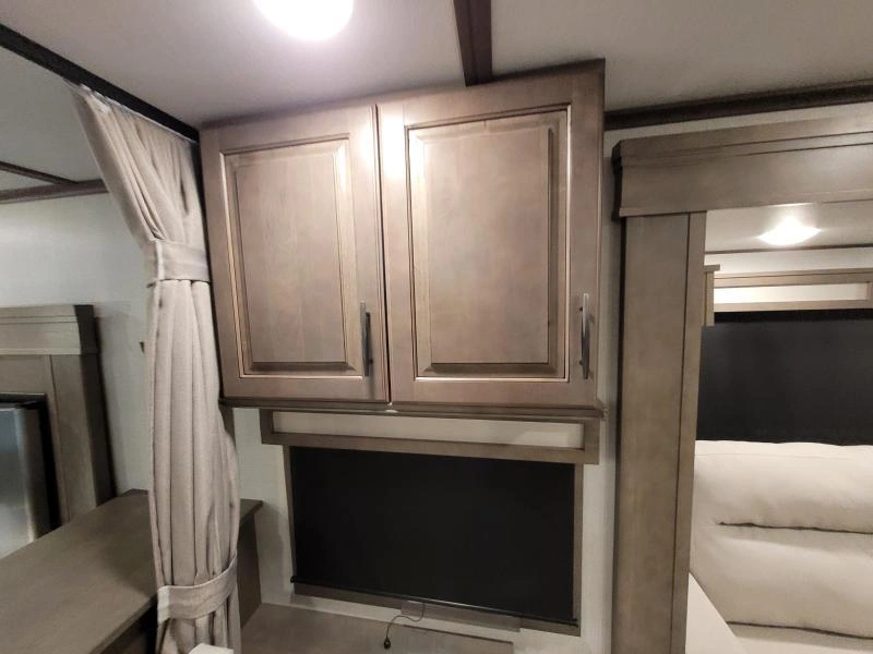 Grand Design Solitude 380fl 2023 alt