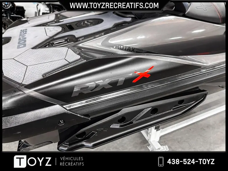 2022 Sea-Doo RXT X 300 TECH PACK AUDIO thumbnail 7