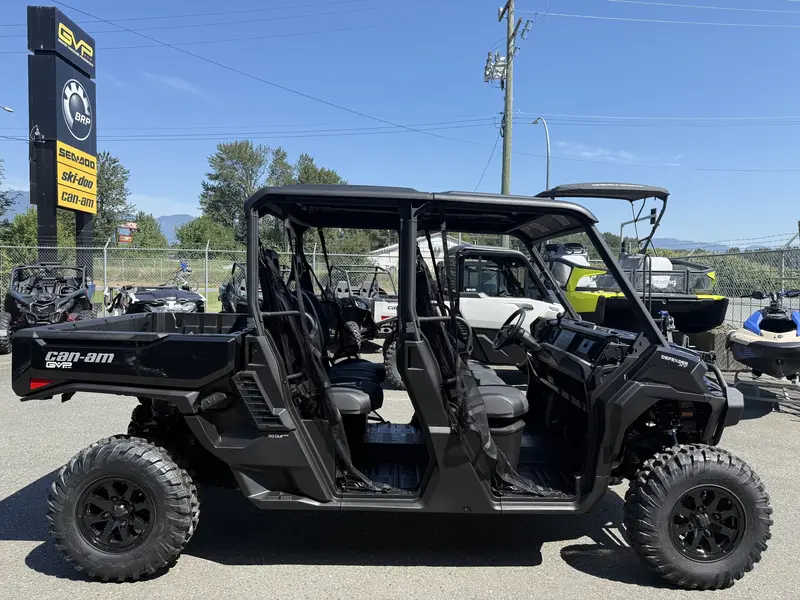 2026 Can-Am DEFENDER MAX XT HD11 WITH 10.25' INFOTAINMENT thumbnail 7
