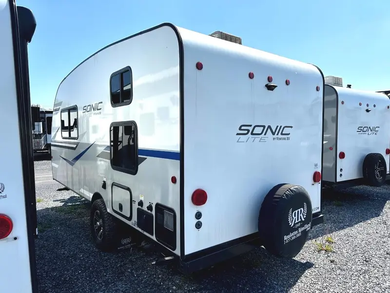 2021 Venture RV Sonic Lite 160VBH thumbnail 8