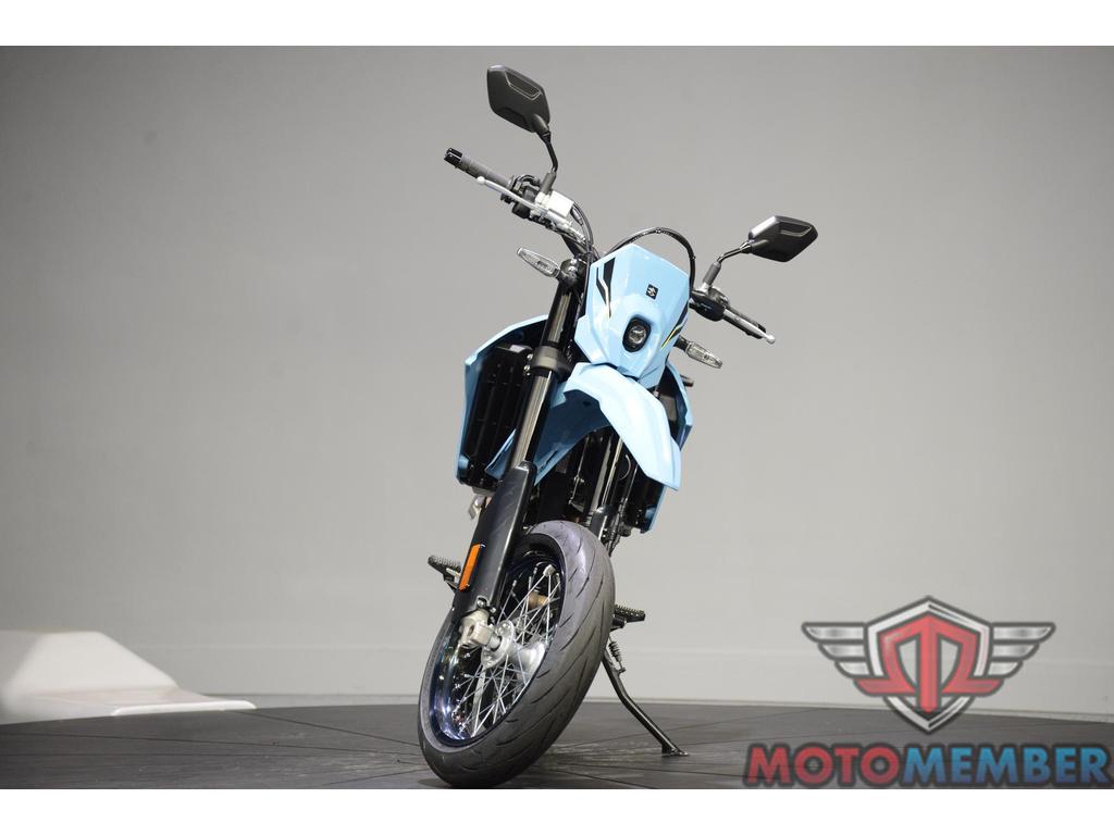 2025 Suzuki DR-Z 400SM for Sale