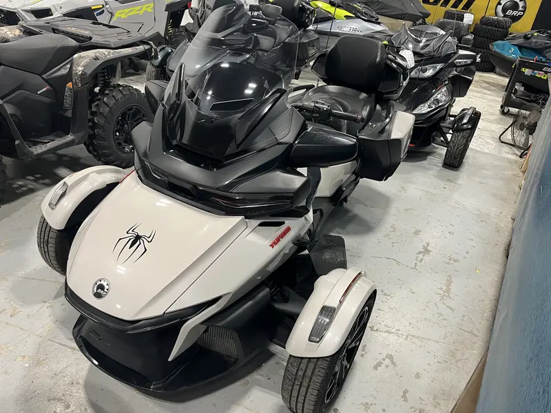 2020 Can-Am G1LA thumbnail 3