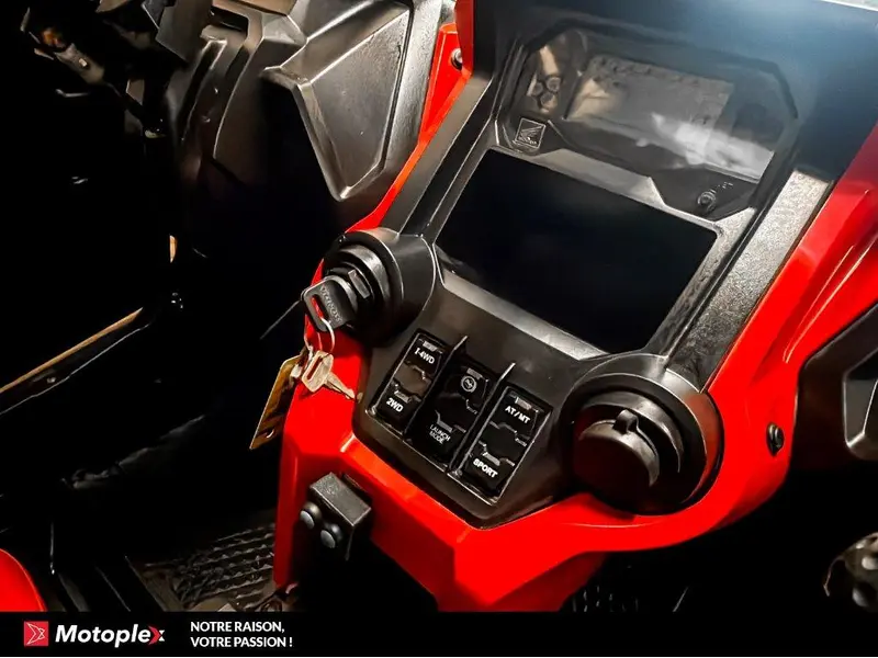 2021 Honda TALON X 1000 4 thumbnail 9