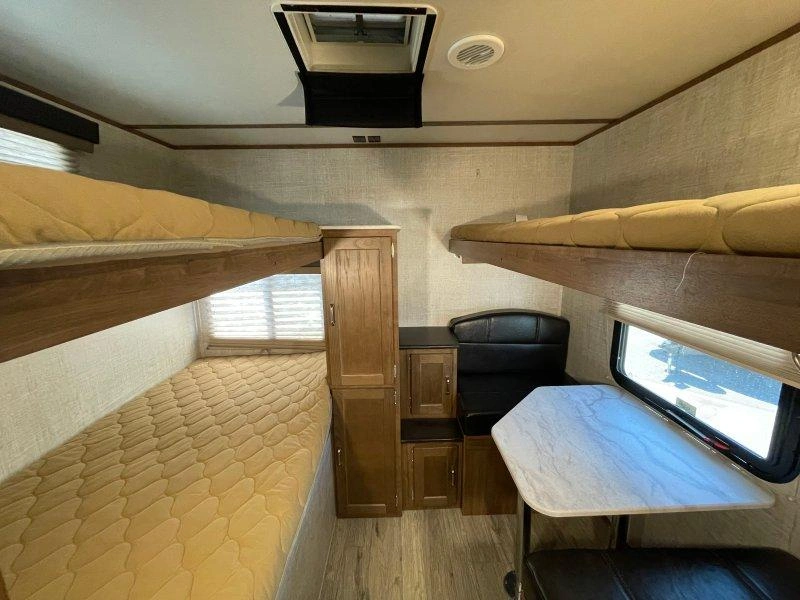 2020 Gulfstream Envision 284qb alt