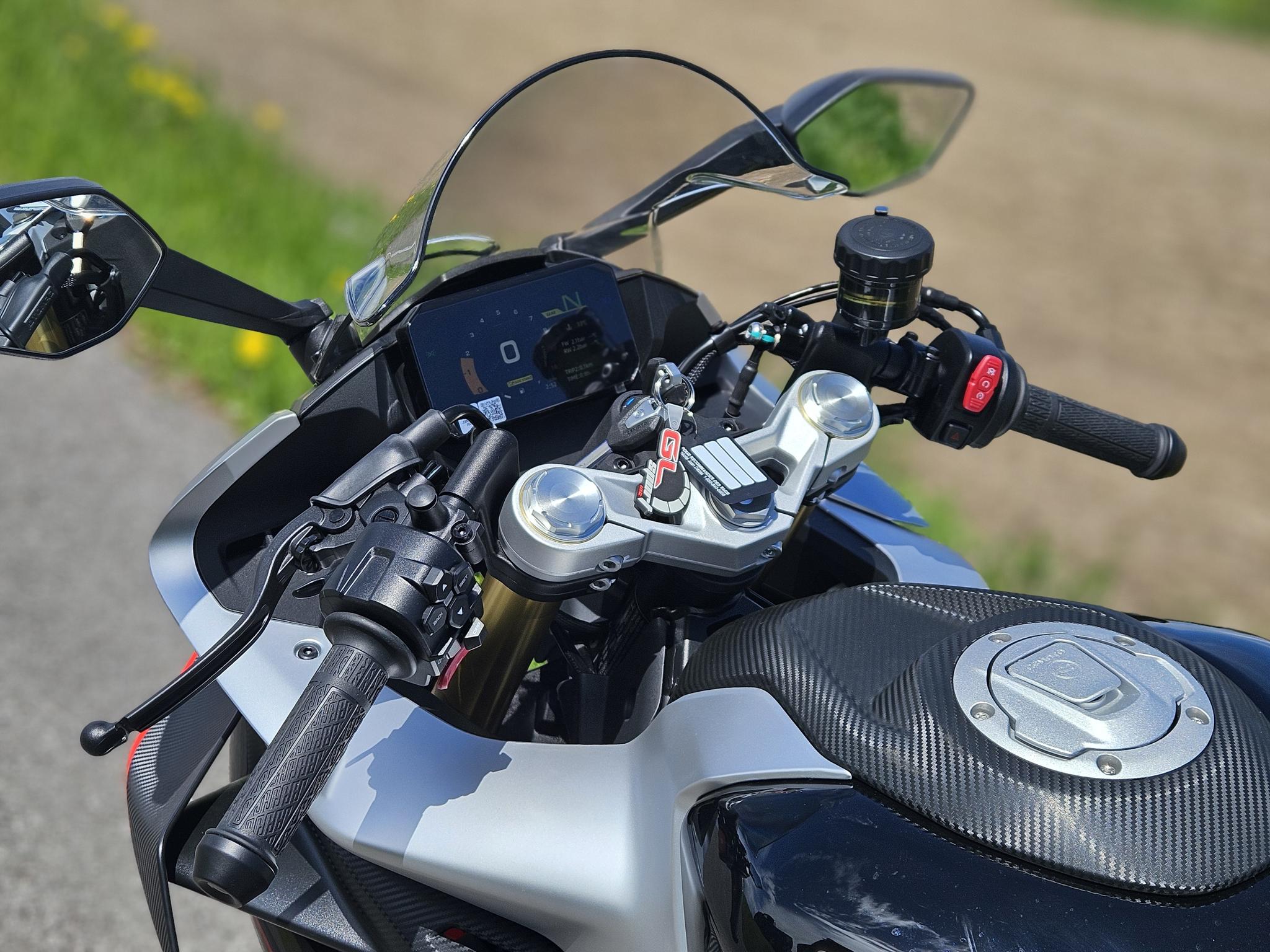 2026 CFMOTO 450SS thumbnail 7