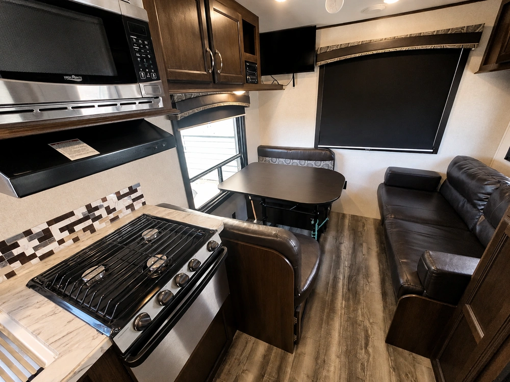 2018 Jayco Jayflight Slx 210qb alt