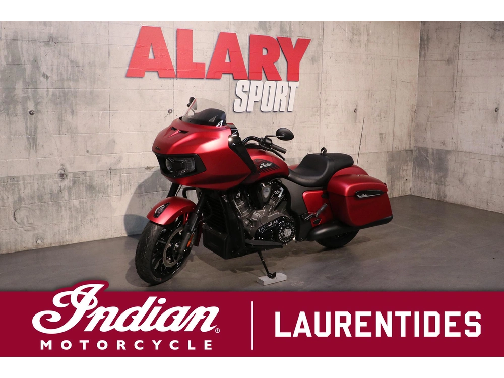 Indian Motorcycle Challenger Dark Horse 2026 alt