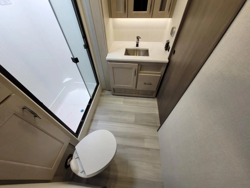 Grand Design Influence 3503gk 2024 alt