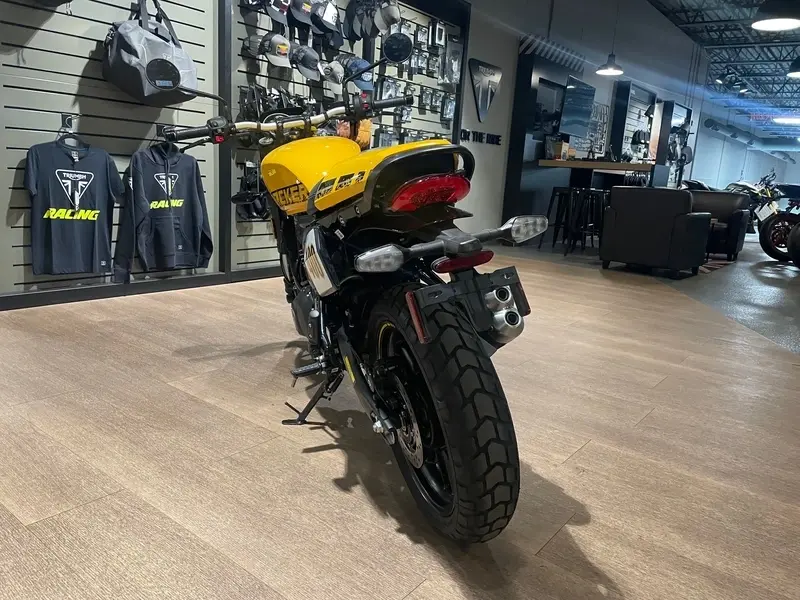 Triumph TRACKER 400 - RACING YELLOW 2027