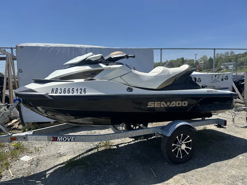 Autre GTX IS LTD 260 2012