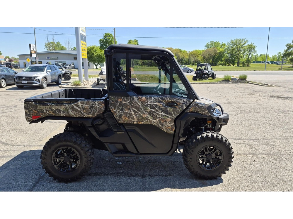 2026 Can-am Ssv Def Ltd 65 Hd11 alt
