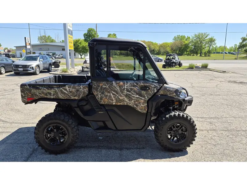 Can-Am SSV DEF LTD 65 HD11 2026