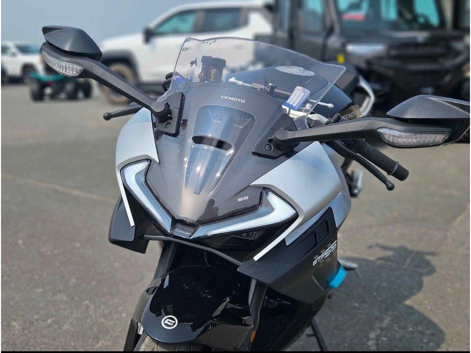 2026 Cfmoto 675ss alt