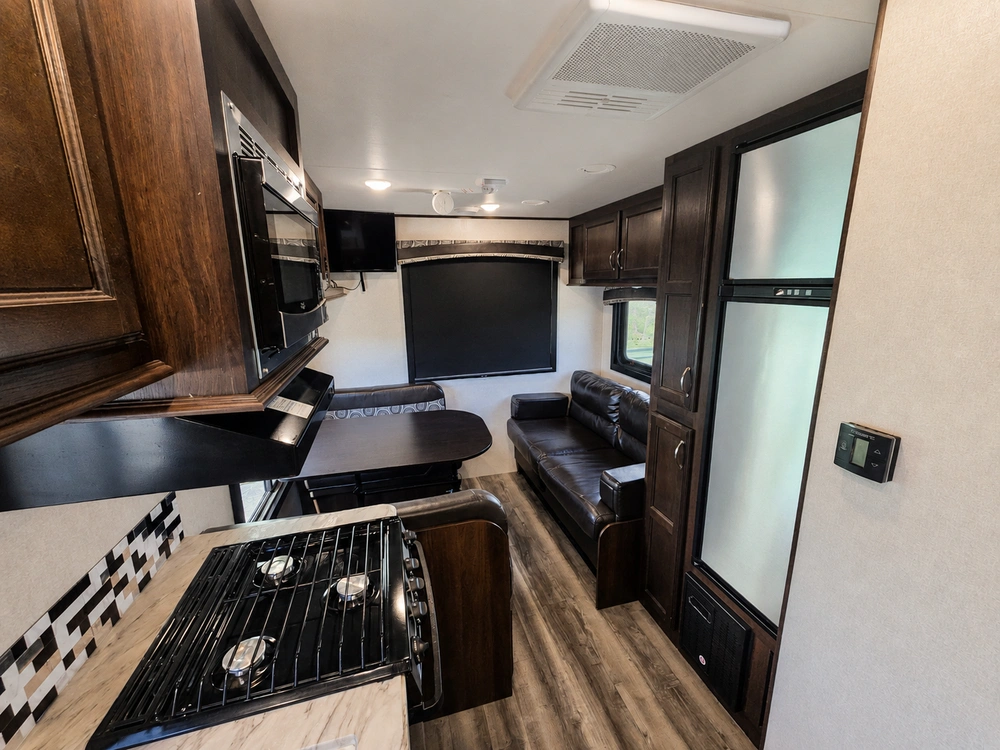2018 Jayco Jayflight Slx 210qb alt