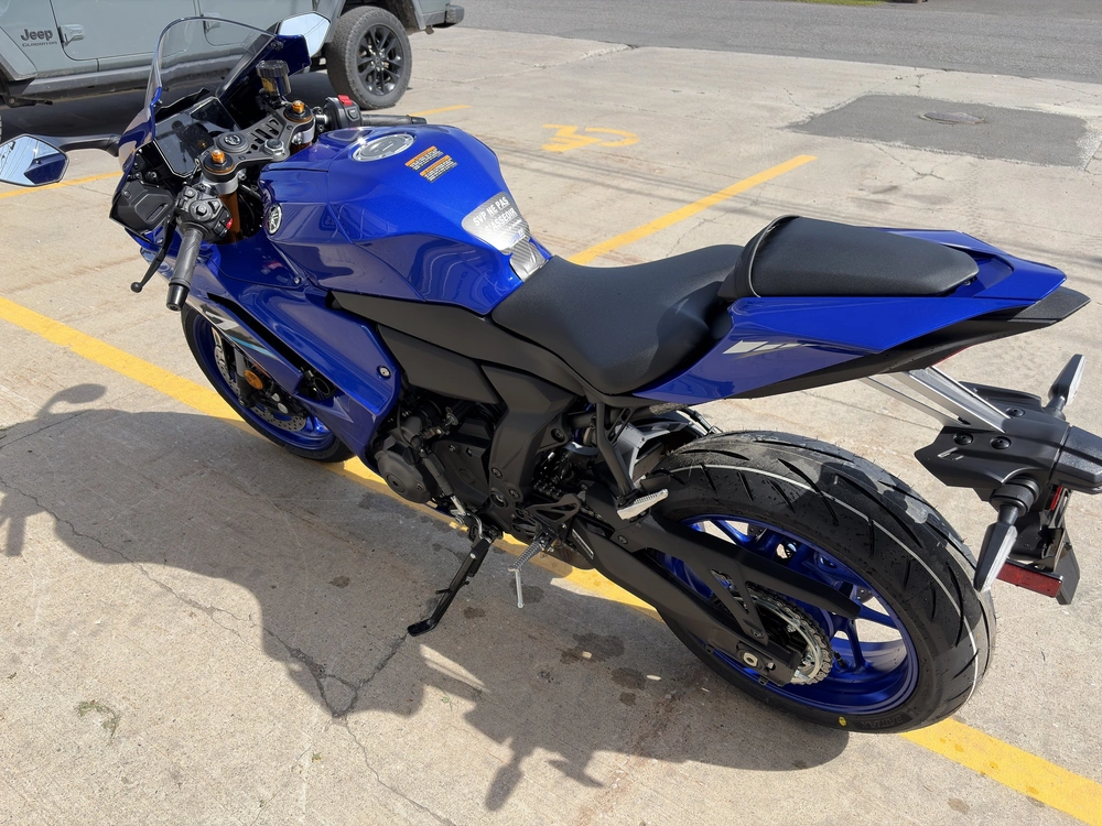 Yamaha Yzf-r7 2026 alt