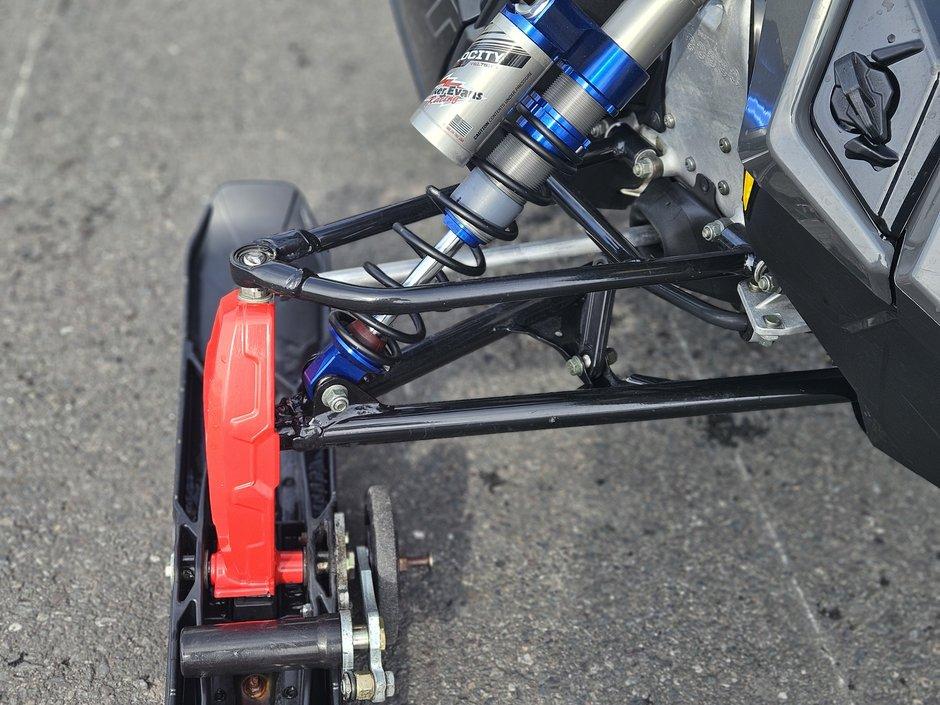 Polaris 850 Indy VR1 BOOST 137