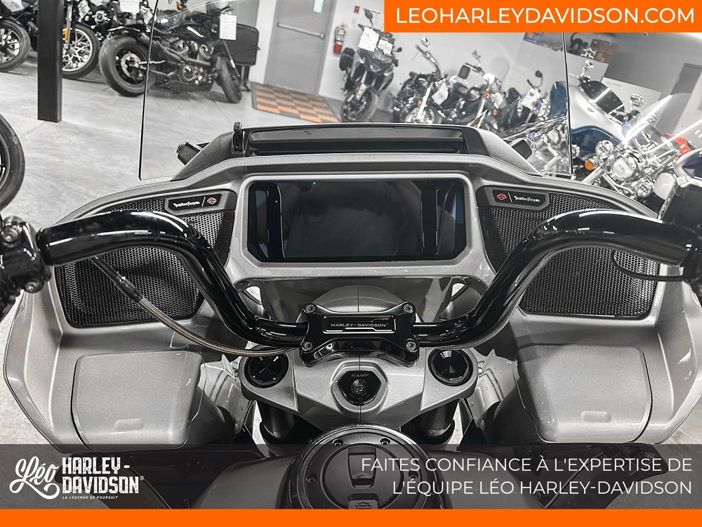 Harley-davidson Fltrxse Cvo Road Glide 2023 alt