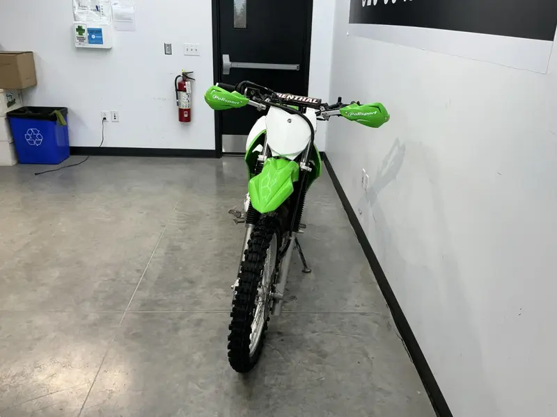 2023 Kawasaki KLX 230 E thumbnail 3