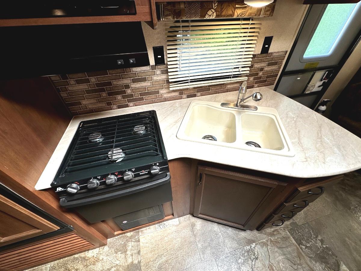 2015 Jayco JAY Flight 27RLS thumbnail 23