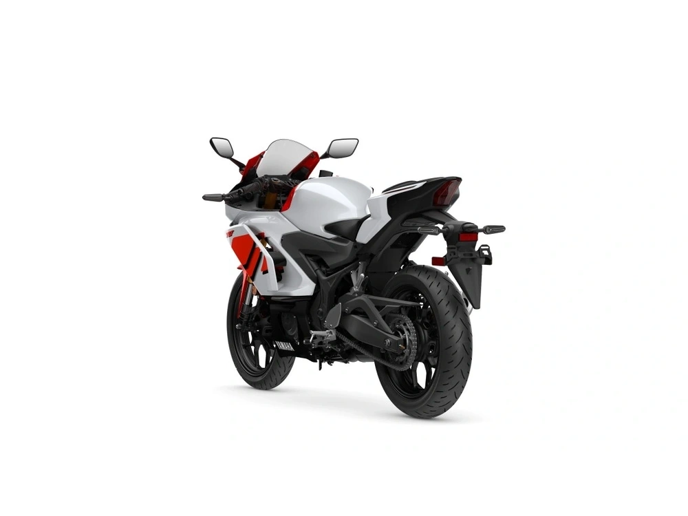 2026 Yamaha Yzf-r3 70th Anniversary Edition alt