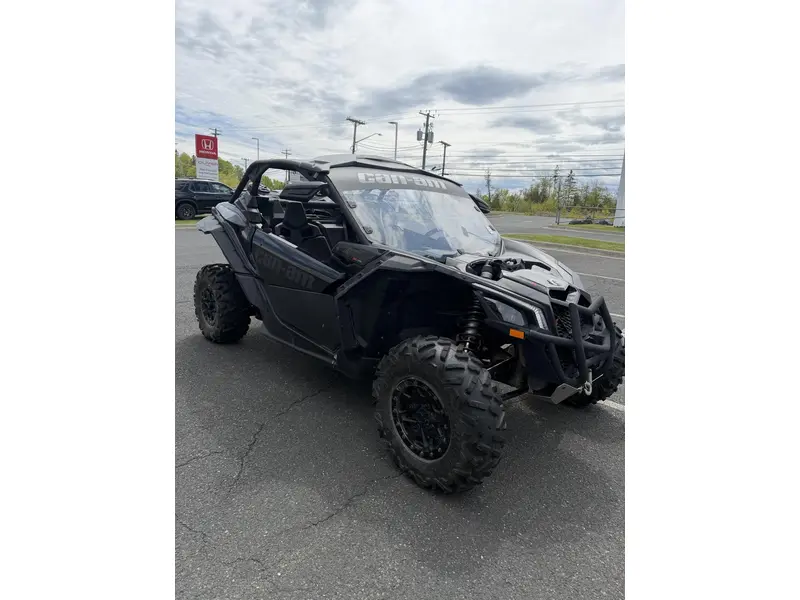 2017 Can-Am Maverick X3