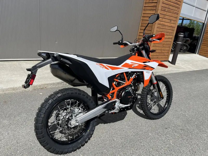 2026 KTM 690 ENDURO R