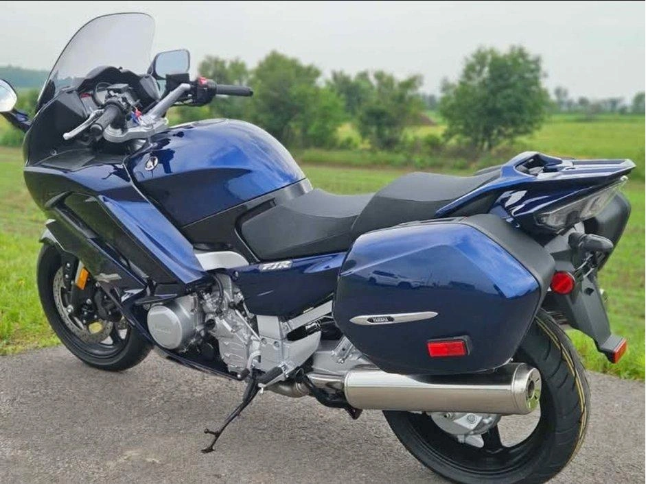 2026 Yamaha Fjr1300es alt