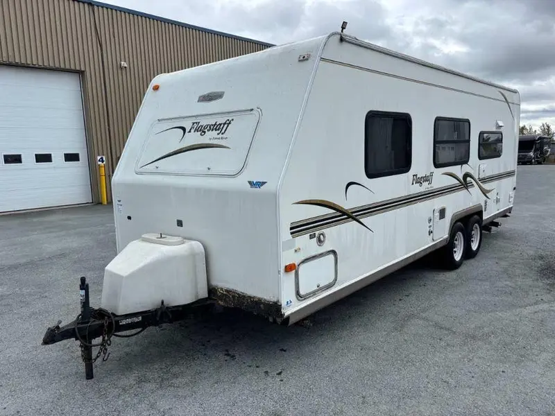 2002 Flagstaff Shamrock 25D