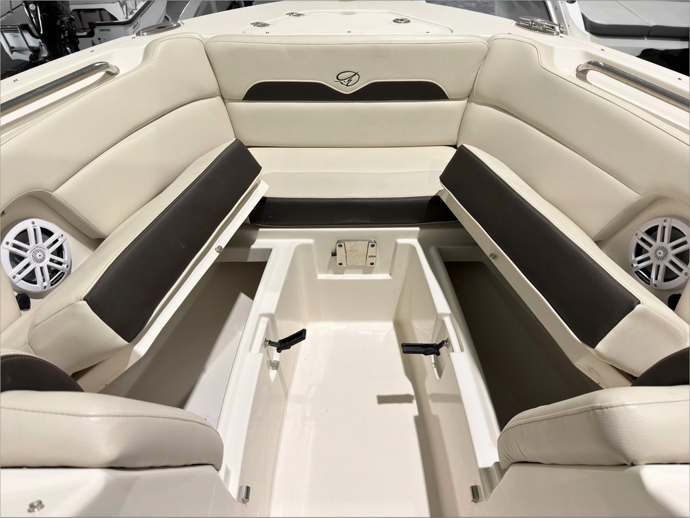 2023 Sailfish 245 Dc alt