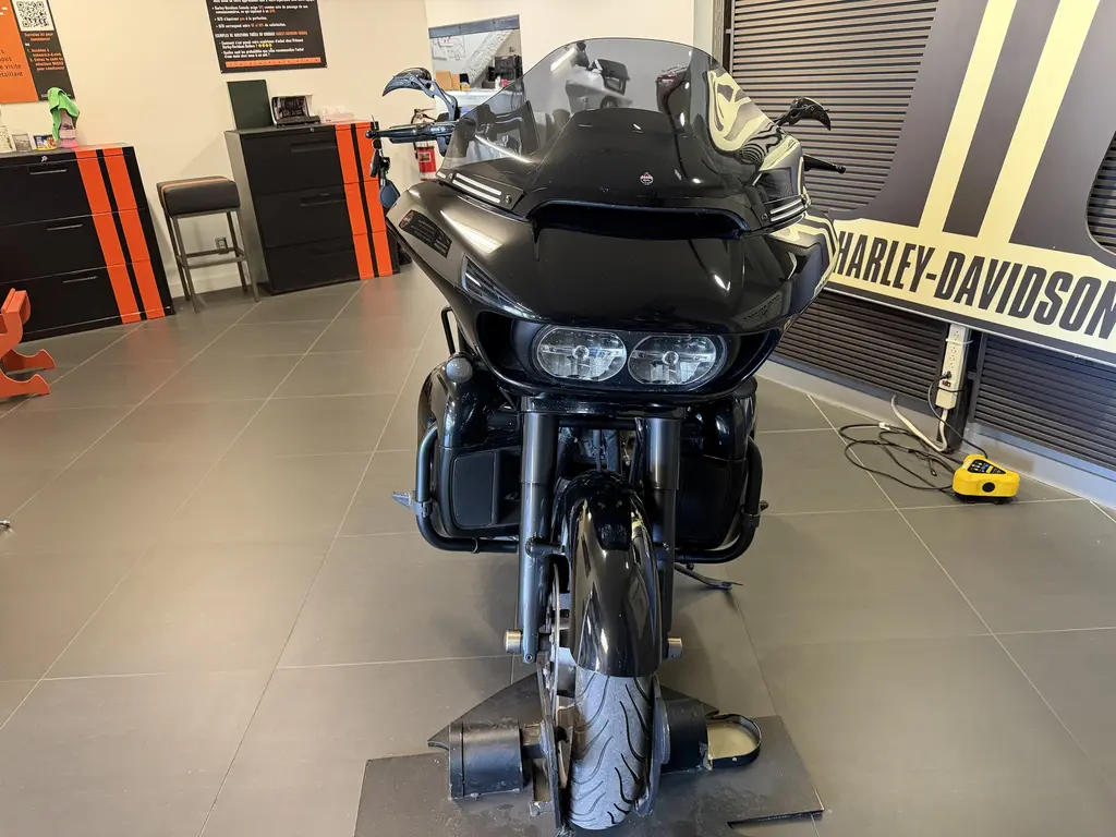 2017 Harley-Davidson FLTRXS ROAD GLIDE SPÉCIALFLTRXS